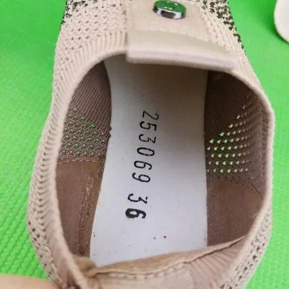 ✅Carvela Janeiro Embellished Knitted Trainers BLUSH Pull On Sneakers Women's 36 - Picture 4 of 13